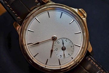 石家庄百达翡丽腕表官方售后洗油